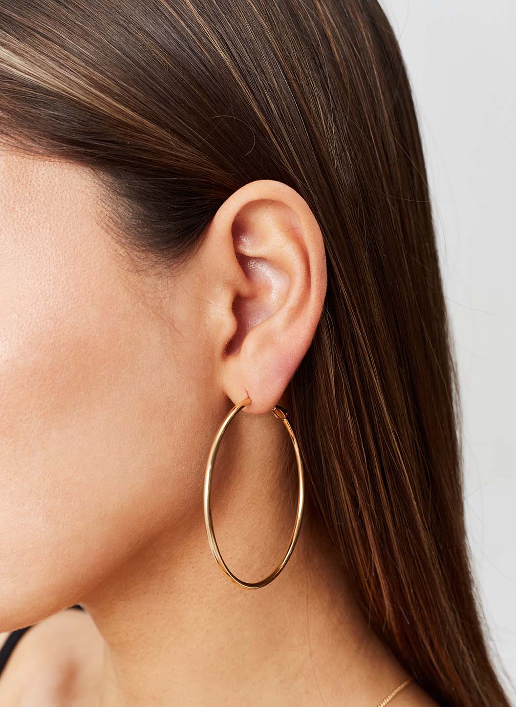 Gold hoop good earrings