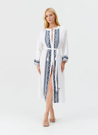 audrey-white-marine-kaftan_model_2025_P