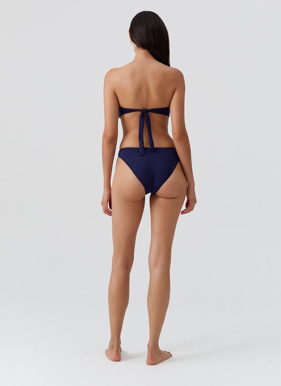 barcelona-navy-bikini_model_2026_B
