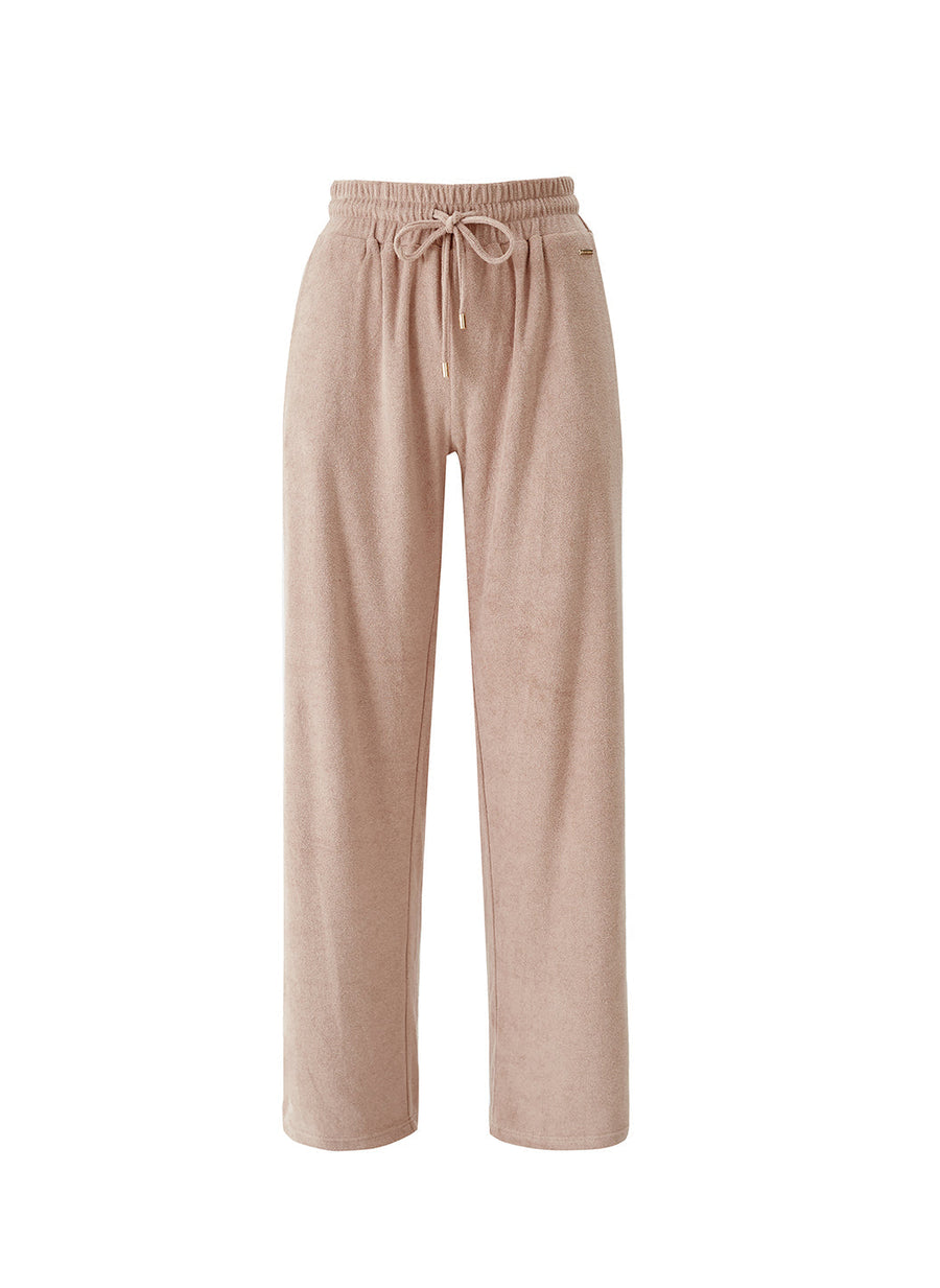 betty-almond-trouser_cutouts_2025