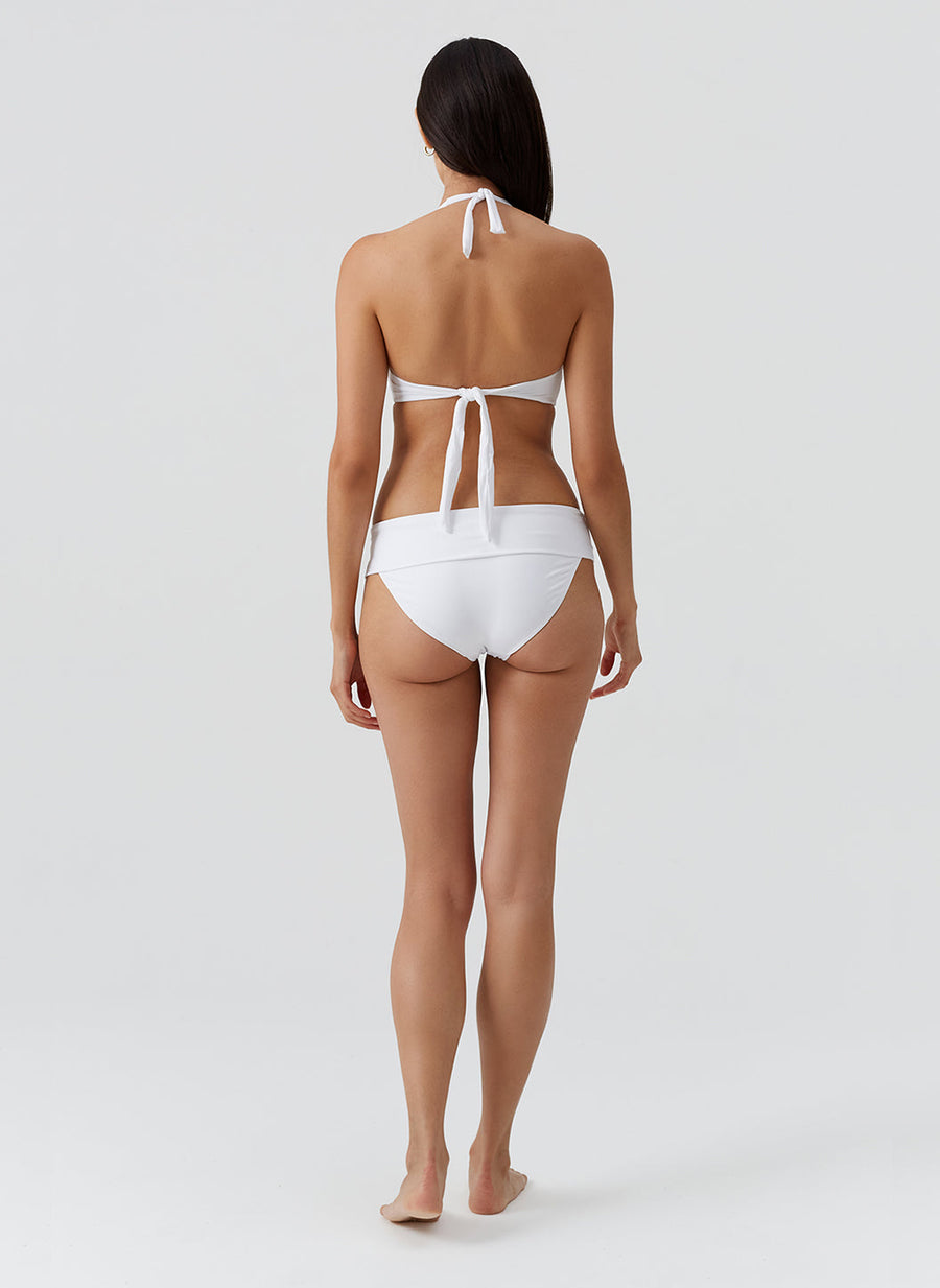 brussels-white-bikini_model_2026_B