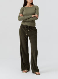charlie-olive-long-sleeve-top_model_2026_F2