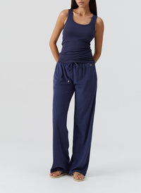 cora-navy-vest_model_2026_F