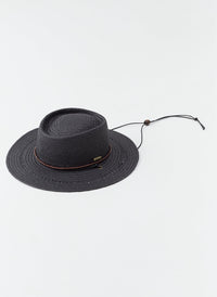 gisele-black-hat_cutouts_2025_2