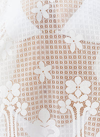 isla-white-dress_closeup_2025