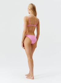 mexico-pink-bikini_model_2025_B