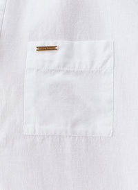 trixie-white-kaftan_closeup_2025