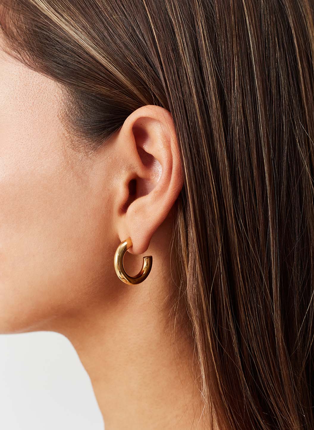 Gold_Chunky_Hoop_Earrings