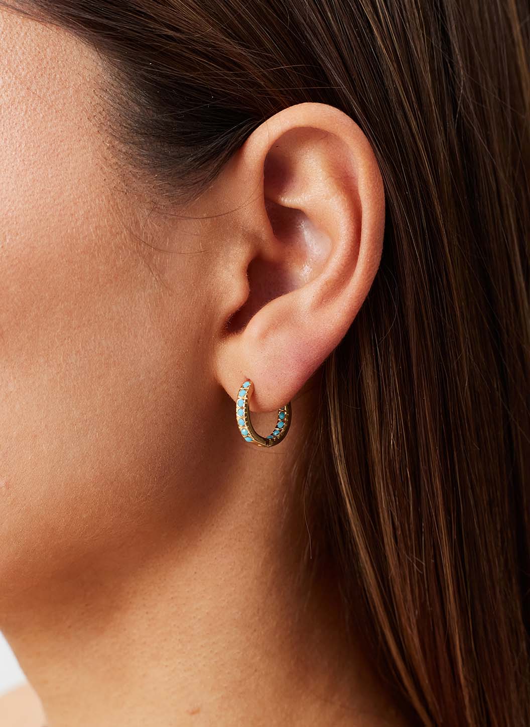 Turquoise_Crystal_Gold_Hoop_Earrings