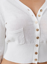 andrea-white-top_closeup 