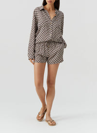 annie-chain-shorts_models_2026_F2 
