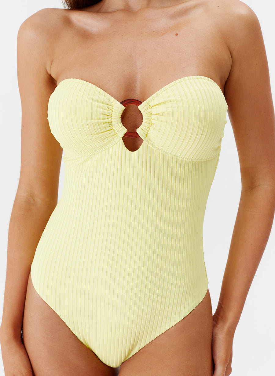 barbuda-sunray-ribbed-swimsuit_closeup_2024