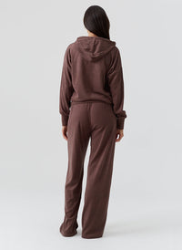 betty-coffee-trousers_model_2026_B 