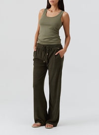 betty-olive-trousers_model_2026_F 