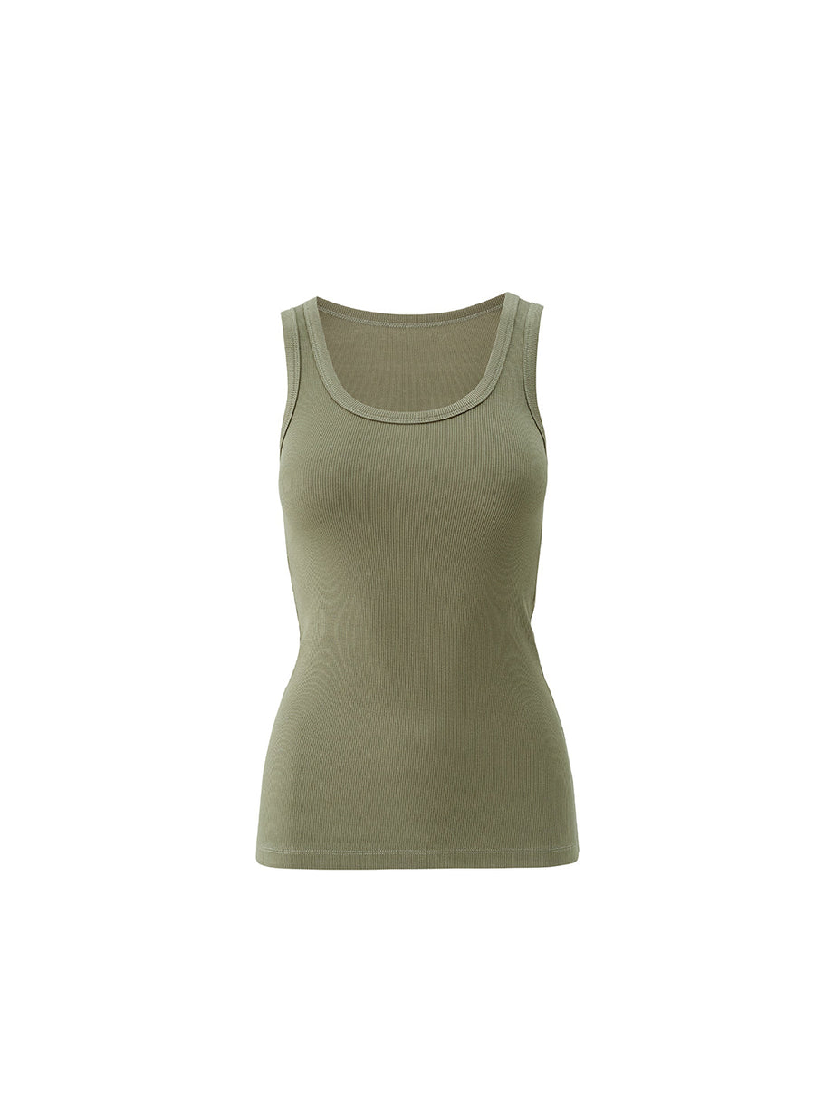 cora-olive-vest_cutouts_2025 