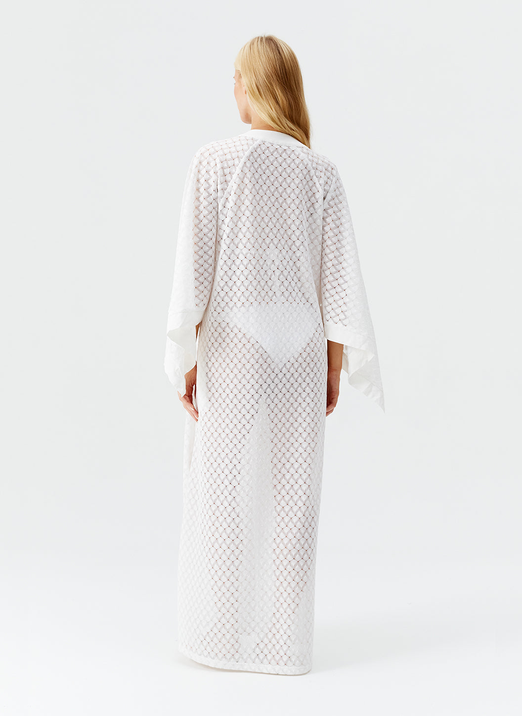 ヒトミ様 ブルゾン Sオフ白 Edie White Dress | Official US Site