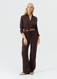 krissy-brown-trousers_model_2025_P 