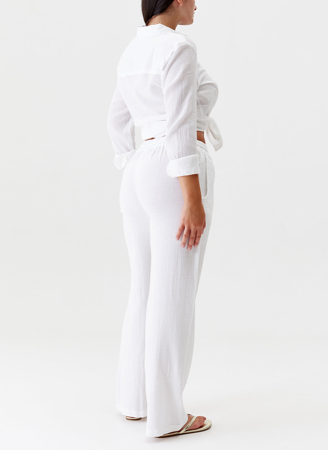 krissy-white-trouser_model_2024_F