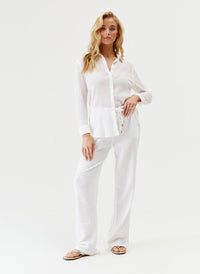 krissy-white-trouser_model_2025_P 