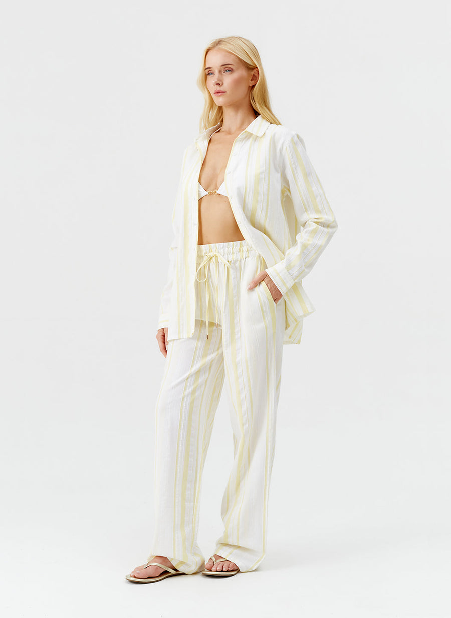 krissy-yellow-stripe-trousers_model_2025_F 