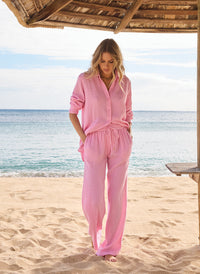 leona-rose-top_lifestyle_2026 