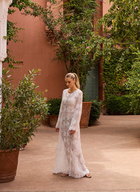 lettie-white-dress_model_2026_2 