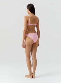 lima-rose-bikini_models_2026_B 