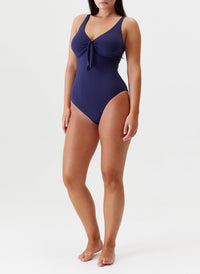 lisbon-navy-swimsuit_curvemodel_2024_F JPG