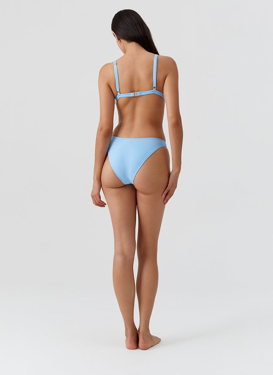 malaga-oasis-bikini_model_2026_B 