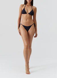 miami-black-bikini_model_2026_F 