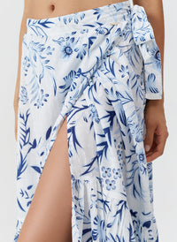 monroe-jardin-skirt_models_2027_closeup 