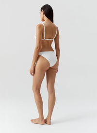 montenegro-cream-ribbed-bikini_models_2026_B 