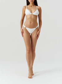 montenegro-cream-ribbed-bikini_models_2026_F2 