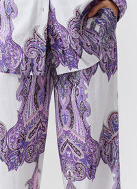 olivia-amethyst-trousers_model_2026_closeup