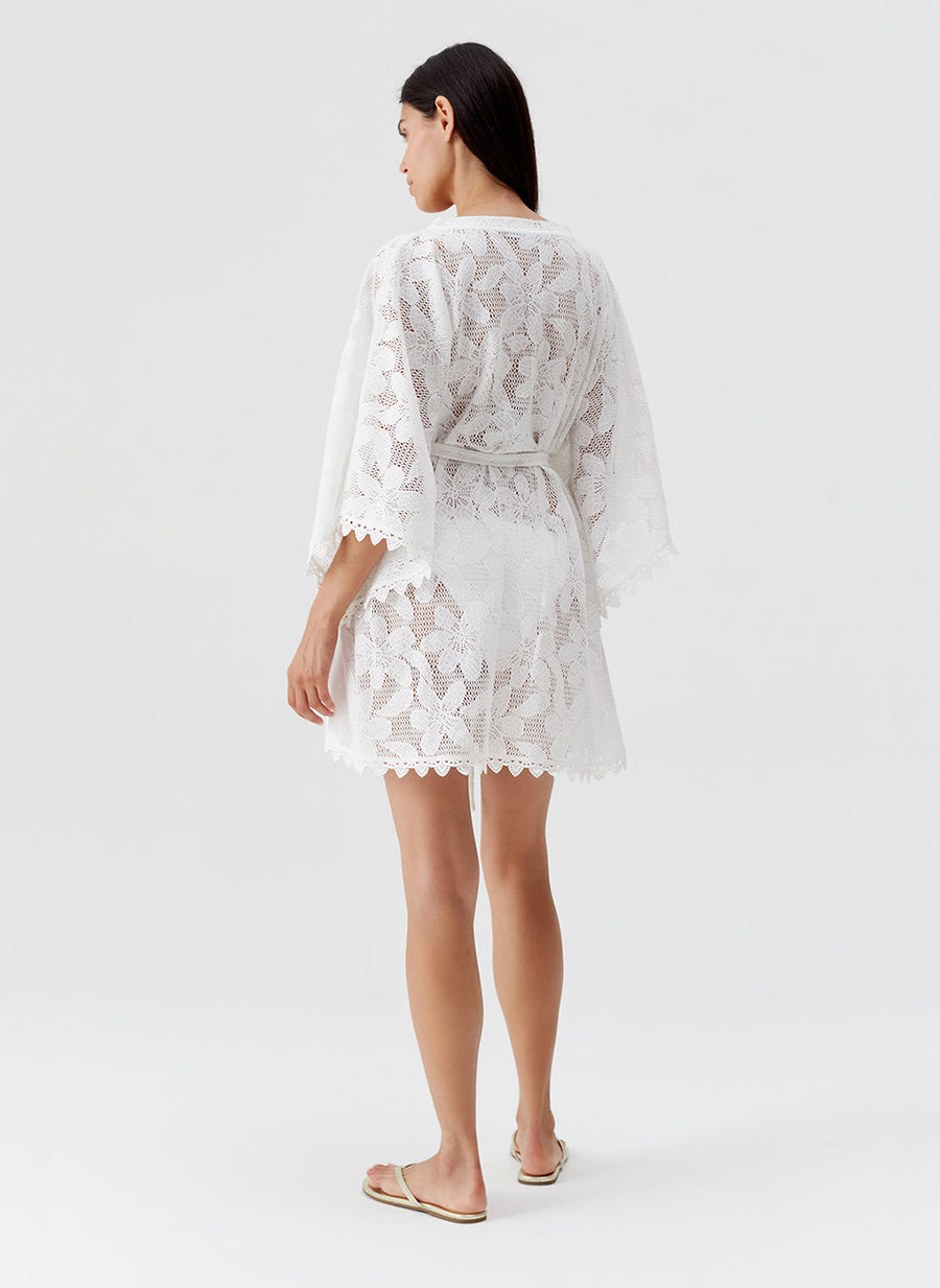 petra-white-flowers-kaftan_models_2027_B 