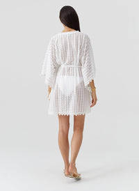 petra-white-kaftan_models_2026_B 