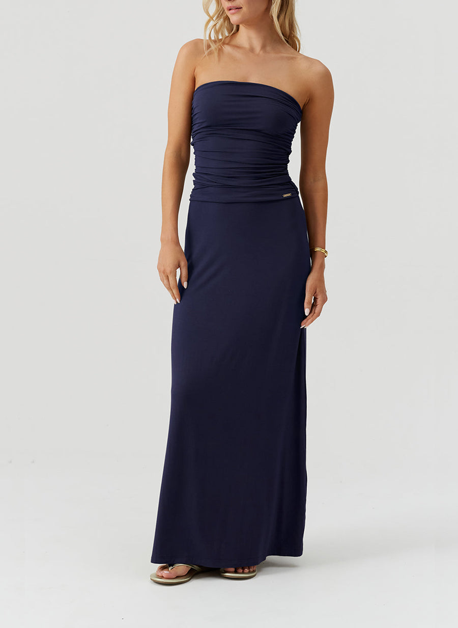 rae-navy-dress_models_2026_F 