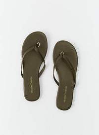 sandals-olive_cutout (2)