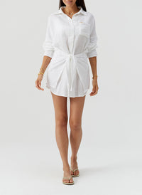 sara-white-dress_models_2026_F2 