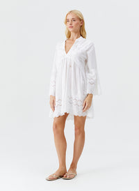 sebena-white-kaftan_model_2025_F 