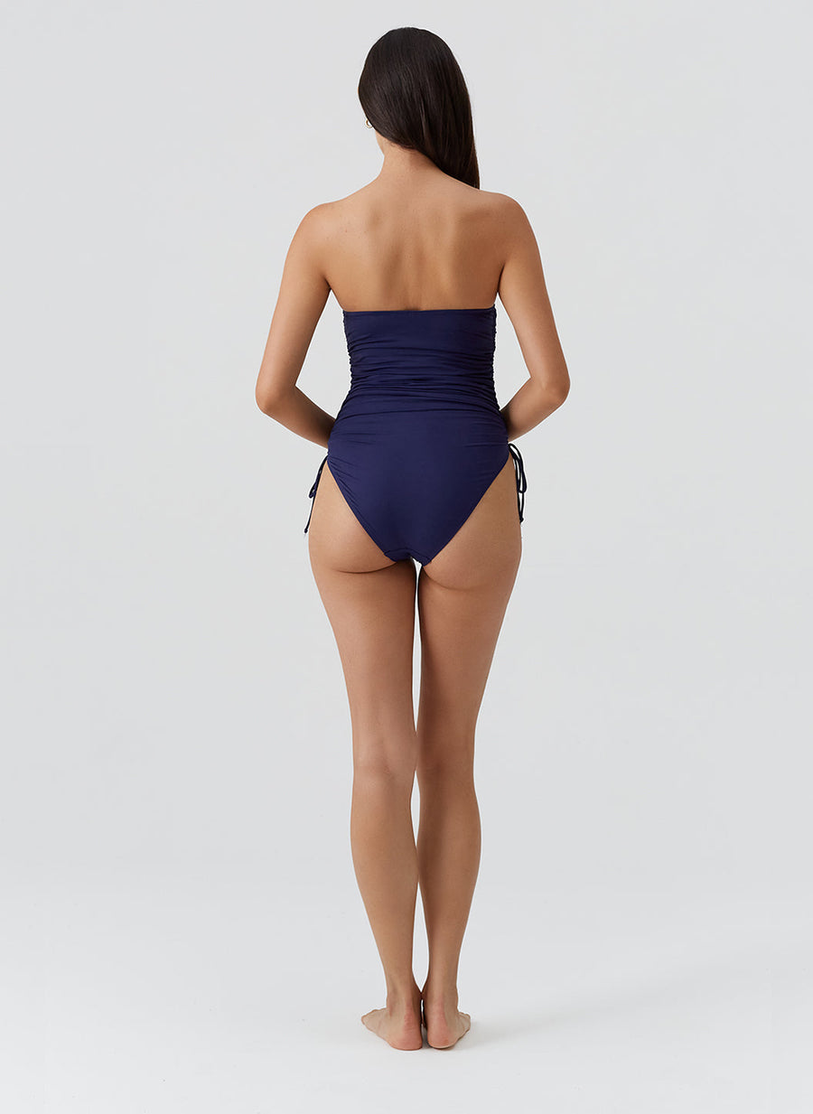 sydney-navy-swimsuit_model_2026_B 