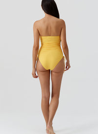 sydney-sunflower-swimsuit_model_2026_B 