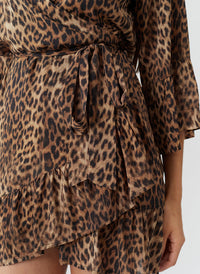 tegan-cheetah-dress_closeup 