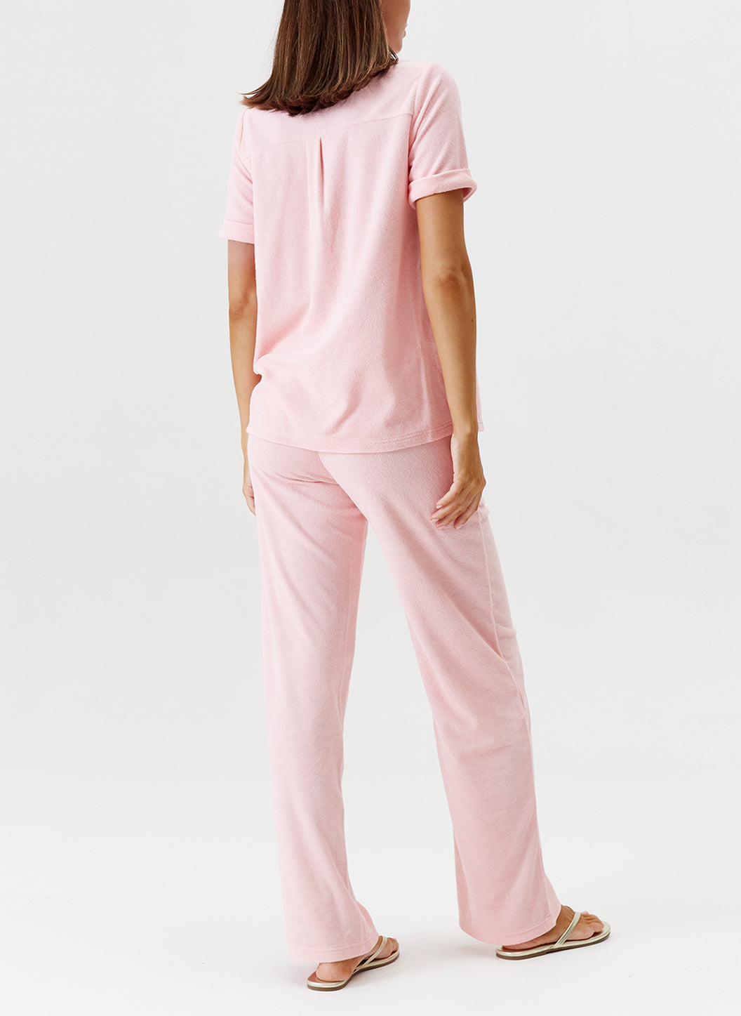 tori-rose-shirt_model_2024_B
