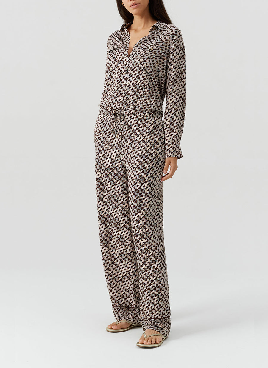 una-chain-jumpsuit_models_2026_F3 