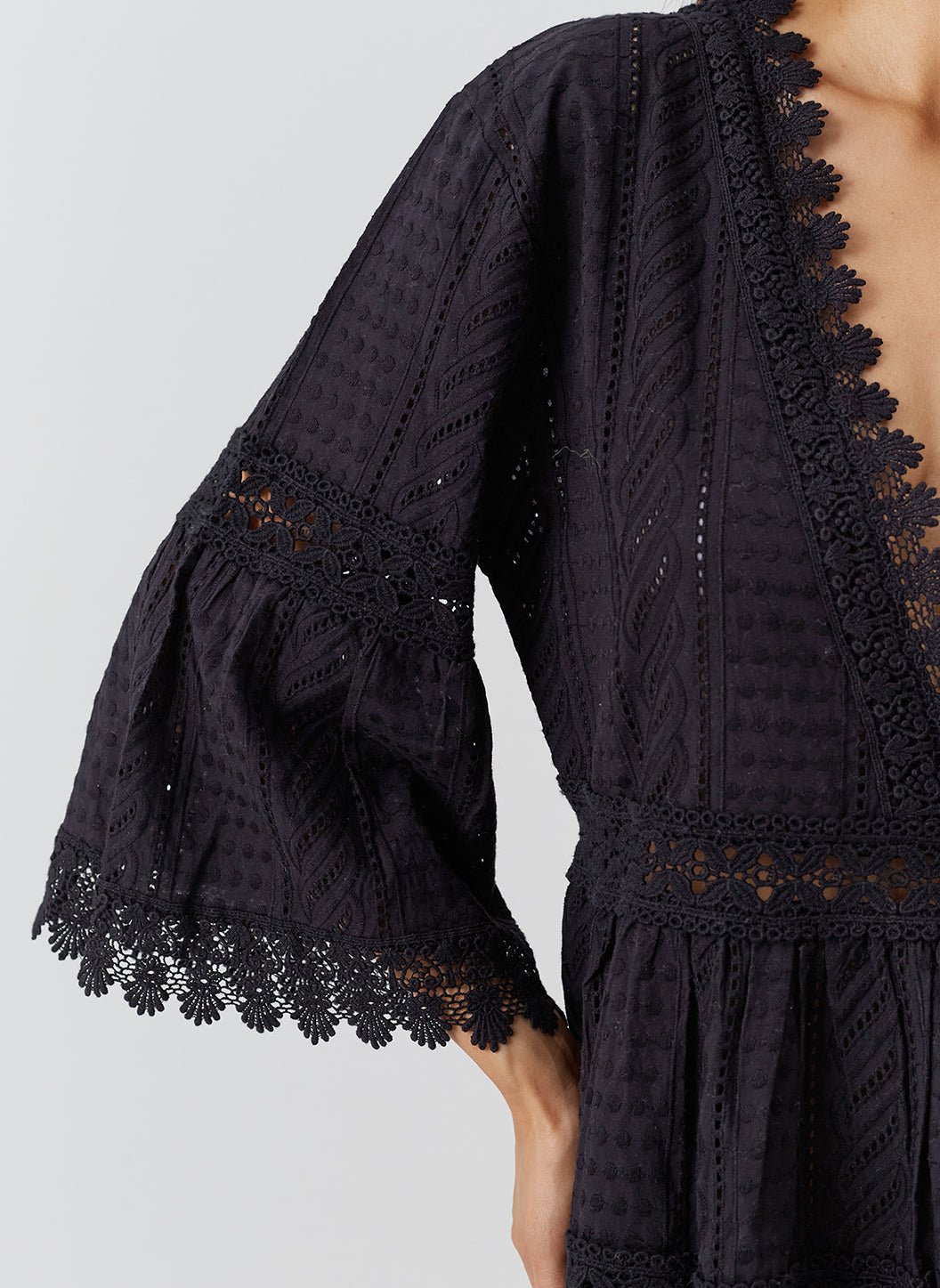 Victoria Black Kaftan | Official Site
