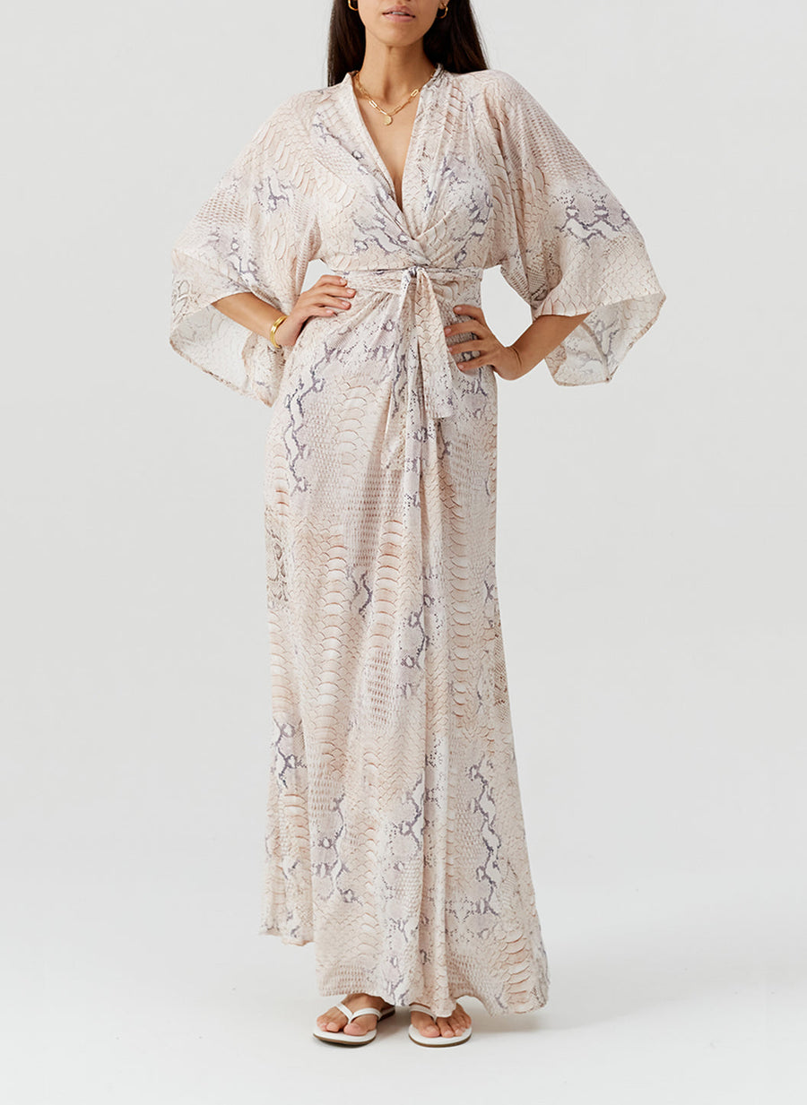 wisdom-lizard-dress_models_2026_F 